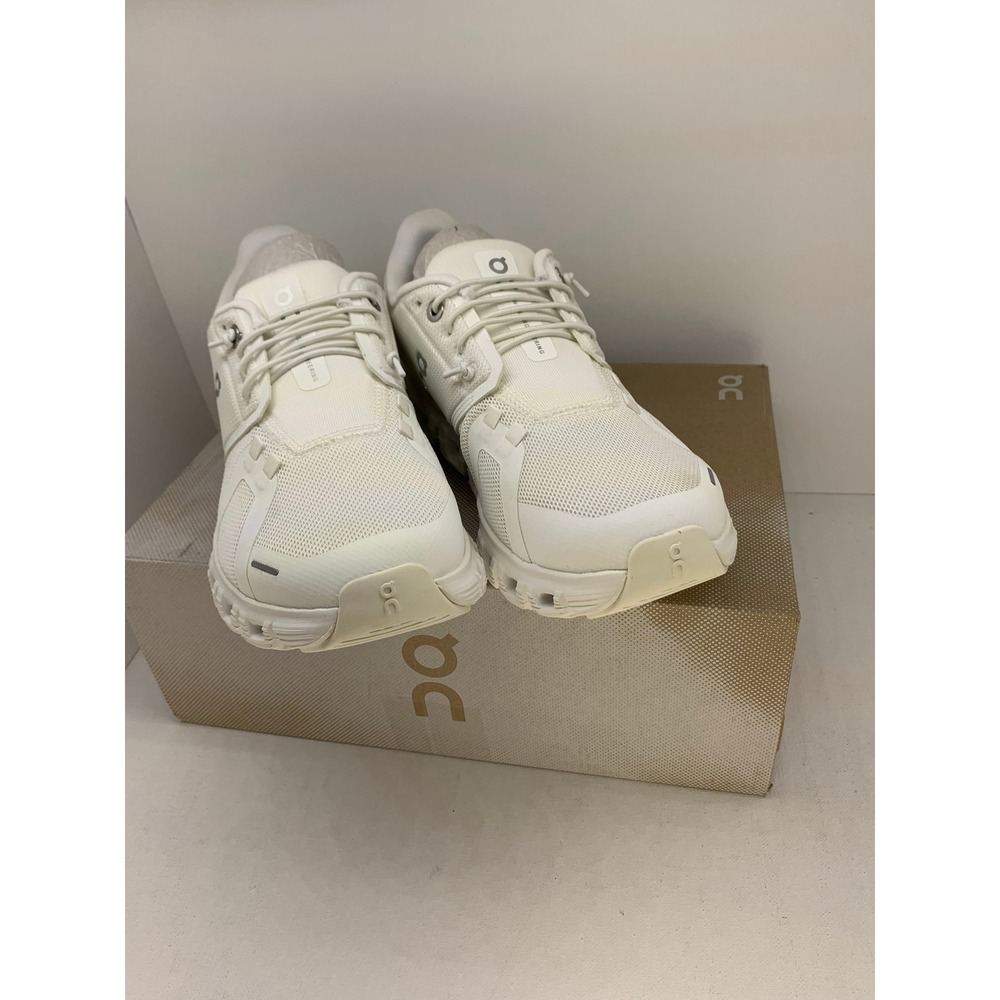 On Cloud 6 Womens Running Shoes White White 3WF10061200 US 8 EU 39 NEW - Picture 3 of 11